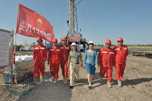 史丹书记参加“中国石油能源专家行”活动